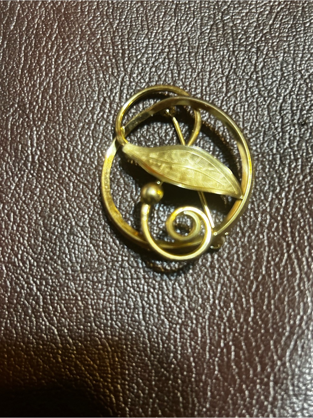 Gold Leaf Circle Brooch Pin - Women's Accessory 12k GF brooch